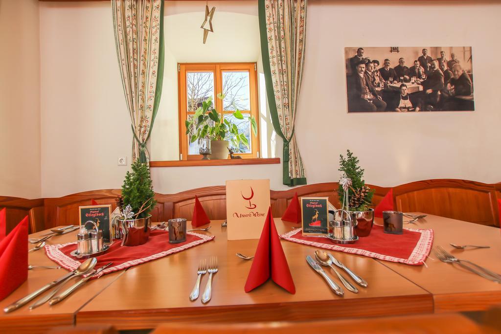 Hotel - Wirts'Haus "Zum Schweizer" Lofer Eksteriør billede